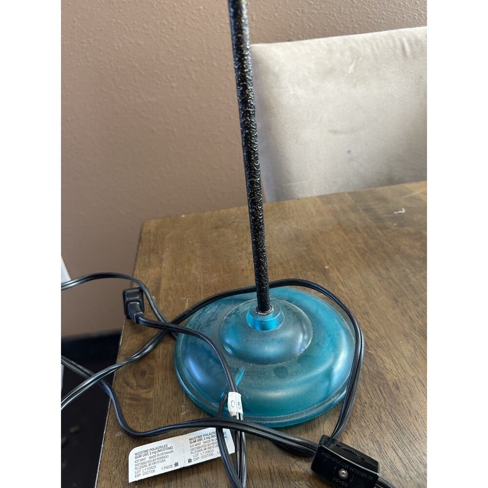 Set of 2 Vintage,  Teal Martini Glass Lamps, MCM Style.  Fiberglass Shades 18” - Picture 4 of 9
